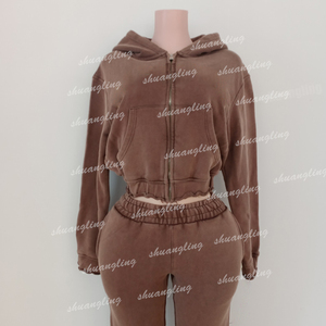 Set Tuta da <span class=keywords><strong>Donna</strong></span> Due Pezzi con Logo Personalizzato, Felpa Rosa con Zip Effetto Invecchiato e Pantaloni Jogger - Product Image 3