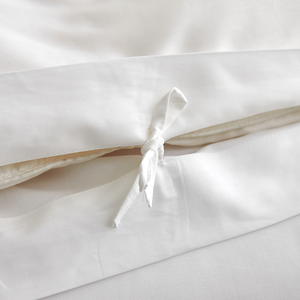 Parure de lit d'hôtel brodée 3D King Size en coton pur de haute qualité, disponible en double et très grand lit - Product Image 6