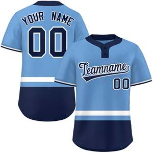 Maillot de softball personnalisé à deux boutons, authentique, avec blocs de couleurs bleu clair, blanc et bleu marine - Product Image 1