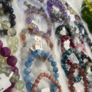 Pulsera de Cuarzo Pulido con Forma de Bola de Cristal Ecológica de Alta Calidad al por Mayor, 75% de Descuento, Artesanía Curativa <span class=keywords><strong>para</strong></span> Regalo y Decoración - Product Image 6