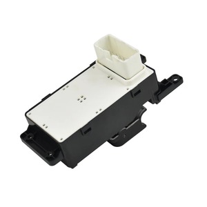 93570-1J500 935701J500 Interruttore Elettrico Principale per Finestrini per <span class=keywords><strong>Hyundai</strong></span> <span class=keywords><strong>i20</strong></span> i800 2007 2008 2009 2010 2011 2012 2013 2014 <span class=keywords><strong>2015</strong></span> - Product Image 3