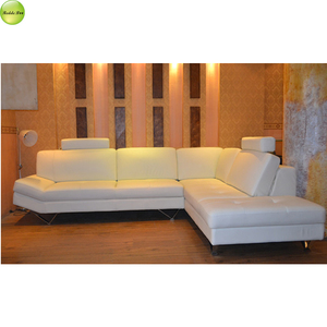 Sofá Esquinero de Cuero Blanco de Lujo, Moderno, en India, Juego de Sofás de Madera, Sofás Seccionales para Interiores, Muebles para Sala de Estar/Apartamento - Product Image 5