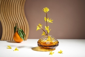 Vase en verre de Murano brun soufflé à la main Design Art déco avec vent simple Artisanat Design artistique de table - Product Image 3