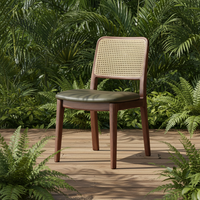 Chaises en rotin et bois de frêne pour hôtels, restaurants, cafés et salons de thé - Vente en gros