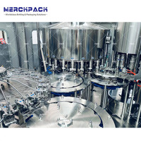 Machine de remplissage d'eau entièrement automatique 24-24-8 avec rinçage, remplissage et bouchage pour usine de production d'eau plate en bouteille PET