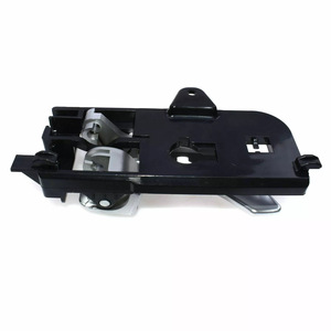 Manija de Puerta Delantera Izquierda para Hyundai Sonata 826103K020, Repuesto Interior Plateado para Modelos 2005-2008 - Product Image 2