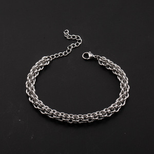 สร้อยข้อมือสตรีทสไตล์ฮิปฮอป ไทเทเนียมสตีล ลายดอกไม้ถัก สำหรับผู้ชาย - Product Image 1