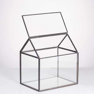 Hot Selling Sukkulenten Moos Farn Pflanze Glas <span class=keywords><strong>Terrarium</strong></span> Kleine Schwarz gold Hausform Glas Schließen <span class=keywords><strong>Terrarium</strong></span> mit Schaukel deckel - Product Image 6