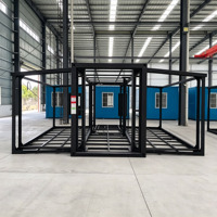 Maison conteneur préfabriquée en panneaux sandwich de 20 pieds, portable et modulaire, pour logement ou bureau sur chantier