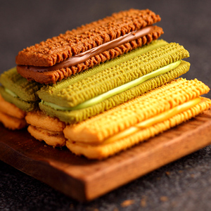 Galletas de chocolate y cacao de 70g superventas, aperitivos chinos, galletas de sándwich de Chocolate Matcha, galletas de calidad superior - Product Image 3