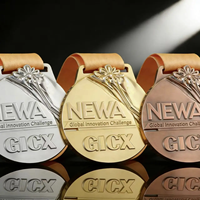 Médaille de marathon personnalisée en alliage de zinc durable, dorée, avec impression UV et gravure laser, moulée sous pression, pour la course sportive - Vente en gros