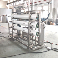 Ligne complète de production d'eau potable en bouteille entièrement automatique Machine de remplissage d'eau minérale Machine à eau en bouteille pure