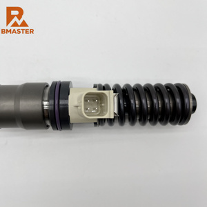 Inyector de combustible 33800-82000 para 10.0D 01/2007 - 10.0L 280Kw H380P - Product Image 3