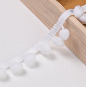 Vente en gros directe usine – Dentelle multicolore pour costumes, pompons, franges et garnitures - Product Image 1