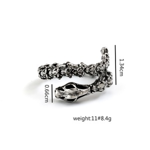 Bague unisexe en acier inoxydable de style rétro avec motif serpentine viking - Product Image 5