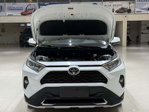 Toyota RAV4 2021 de segunda mano, SUV a gasolina, 2.0L, automático, en stock - Product Image 6