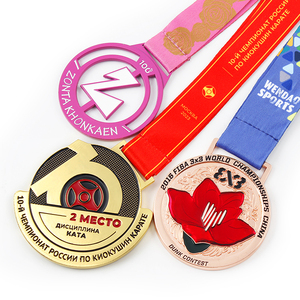 Diseña tus Propias Medallas Deportivas 3D de Aleación de Zinc para Graduación, Taekwondo, Fútbol, Maratón y Carreras - Product Image 4