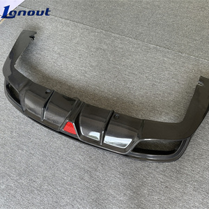 Diffusore Posteriore in Vera Fibra di Carbonio ad Alte Prestazioni con Luce per Modifica Maserati Quattroporte 13-16 - Product Image 2