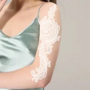 Atacado preto e branco rendas Henna no braço indiano simulação tatuagem spray rápido recorte adesivo Beleza produtos de cuidados pessoais
