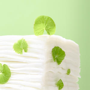 [พาราเรซิป] ทิชชู่ทำความสะอาดผิวหน้าสูตรอ่อนโยน ผสมใบบัวบก ช่วยทำความสะอาดล้ำลึก สำหรับผิวแพ้ง่าย ไม่มีสี ใช้ในครัวเรือน - Product Image 2