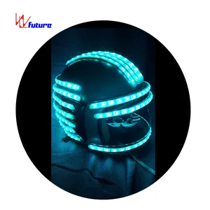 2022 kablosuz kontrol aydınlık kask tam renkli süper adam akıllı motosiklet LED dans sahne kask programlanabilir