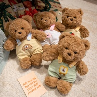 Boneka Beruang Teddy Bulu Keriting Grosir, Boneka Beruang Duduk Lembut dengan Pakaian Kartun untuk Dekorasi Sofa, Hadiah Ulang Tahun Anak