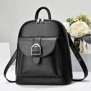 Sac à dos élégant en microfibre pour femme avec fermeture à fermoir, poignée souple, bandoulière, capacité moyenne, pour usage quotidien toutes saisons - Product Image 3