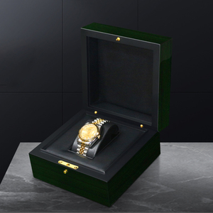 Caja de Madera Ecológica Cuadrada para Relojes, con Logotipo Personalizado, Acabado en Pintura Piano Verde, Marca DS, para Regalo, de Fabricantes de Empaques y Almacenamiento - Product Image 1
