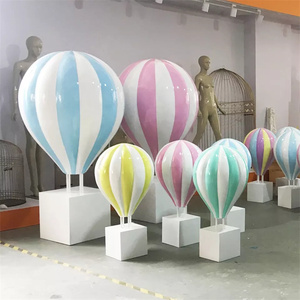 Sculpture de <span class=keywords><strong>montgolfière</strong></span> en fibre de verre personnalisée populaire décoration de fête d'anniversaire de mariage en plein air Sculpture de <span class=keywords><strong>montgolfière</strong></span> - Product Image 3