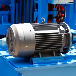 ماكينة صنع الطوب الخرساني المتشابك الأوتوماتيكية بالكامل في أفريقيا ، أكبر سعة من حيث السعة ، قلب قالب PLC - Product Image 2