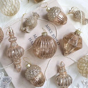 Adorno de cristal vintage con borde dorado y purpurina, con diseño de diamante, raya vertical, bola, estrella, piña, lentejuela, caramelo y árbol de Navidad - Product Image 2