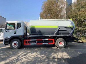 Camión Cisterna de Vacío Dongfeng 4X2 de 12000L Más Vendido para Eliminación de Aguas Residuales - Product Image 3