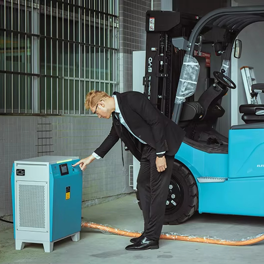 AiPower 48V 100A  CE TUV Certified Electric Forklift Battery Charger LiFePO4 Battery Charger