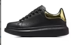 รองเท้าสเก็ตบอร์ดแบบผูกเชือก Alexanderes Original McQueenes รุ่นใหม่ แฟชั่นสำหรับทุกเพศ เหมาะสำหรับฤดูร้อนและฤดูใบไม้ร่วง พร้อมดีไซน์รองรับแรงกระแทก - Product Image 5