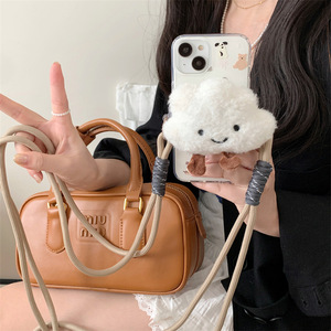 Coque Double Couche Mignonne Nœud Papillon & Petits Animaux pour iPhone 17 Pro Max/16/15/14/13 – Housse Douce et Féminine - Product Image 2