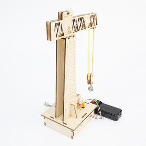 ערכת עשה זאת בעצמך של מגדל עגורן עם שלט רחוק, ערכת STEM, דגם עץ, הרכבה ידנית, חומר לניסוי מדעי לילדים, פרויקט לבית הספר - Product Image 5