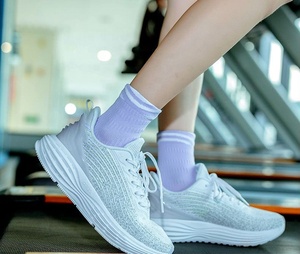 Calze sportive <span class=keywords><strong>da</strong></span> <span class=keywords><strong>donna</strong></span> all'ingrosso traspiranti con supporto per l'arco plantare per fitness e sport, personalizzazione OEM supportata - Product Image 5