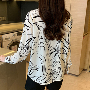 Nueva camisa con patrón geométrico <span class=keywords><strong>de</strong></span> primavera y otoño, Camisa <span class=keywords><strong>de</strong></span> gasa estampada <span class=keywords><strong>de</strong></span> manga larga para mujer, <span class=keywords><strong>blusas</strong></span> elegantes para mujer joven, Top - Product Image 5