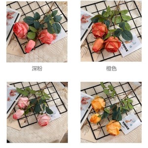 Bouquet de roses artificielles Gardenia à 3 têtes en soie Manta, idéal pour la décoration de mariage, la maison et les accessoires de photographie en extérieur - Product Image 3