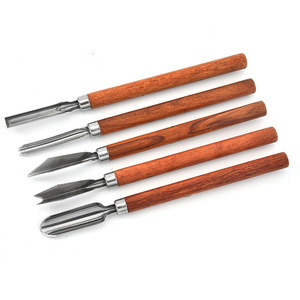 Set di 5 Coltelli per Intaglio Frutta e Verdura in Acciaio al Carbonio con Manico in Legno - Product Image 5