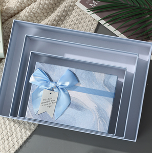 Boîte cadeau bleu aquarelle avec nœud papillon, boîte cadeau d'accompagnement d'anniversaire, boîte d'emballage cosmétique avec couvercle toutes saisons, fabricant de boîtes cadeaux - Product Image 3