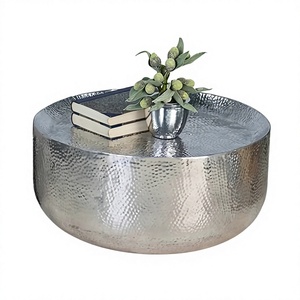 Mesa de Centro Redonda Convertible de Diseño Moderno para Sala de Estar, Mueble de Alta Gama en Aluminio Plateado Martillado - Product Image 1