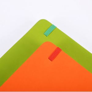 Carnet A5 personnalisé avec couverture en cuir PU de luxe - Couverture rigide, durable, idéal pour les journaux, les croquis et les notes - Product Image 5