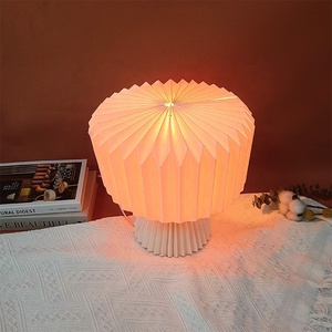 Lampe de bureau pliable en papier LED Créativité unique Morden Bedsid Bureau <span class=keywords><strong>Veilleuse</strong></span> Économiser de l'<span class=keywords><strong>espace</strong></span> - Product Image 2