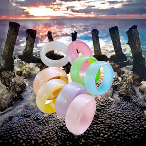 2026 Summer Vintage Fashion Bracelet for Unisex Colorful Glitter Mermaid-style Wide Round Acrylic Party Statement Jewelry <b>Bangle</b> - Product Image 3