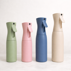 Botellas de Spray con Bomba Dosificadora Personalizables en Tamaños de 200 ml, 300 ml y 500 ml para Limpieza del Cabello, Aptas para Serigrafía - Product Image 1
