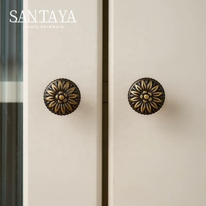 Gagang Kabinet Dapur Santaya Solid Antique Brushed Brass, Kenop Laci Lemari Kamar Tidur, Gagang Furnitur Perunggu - Product Image 4