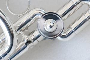 Trompette Piccolo de style japonais <span class=keywords><strong>Bb</strong></span>/A Tone Cupronickel Slides Rotary Valve & 2 Lead Pipes-Placage Argent Fabriqué à partir de laiton durable - Product Image 5