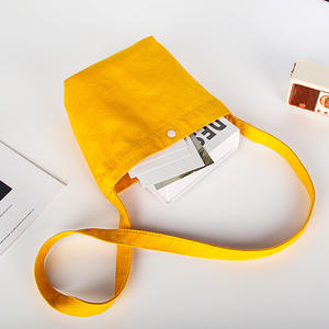 Sac à bandoulière en toile portable personnalisable avec bouton design tendance design unilatéral pour les femmes shopping - Product Image 2