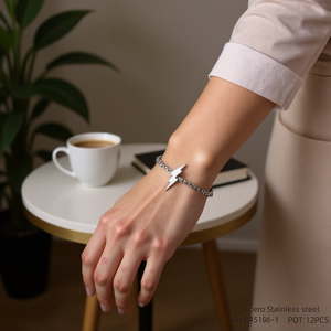 Bracciale in Acciaio Inossidabile Argento con Nodo a Sette Stelle e Fulmine - Product Image 3